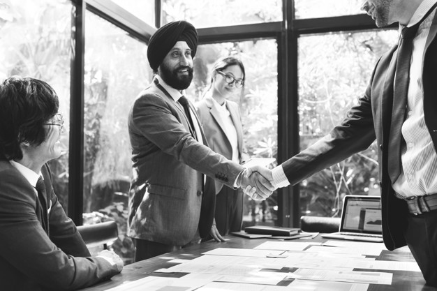 business-corporate-people-working-concept_53876-13871.jpg