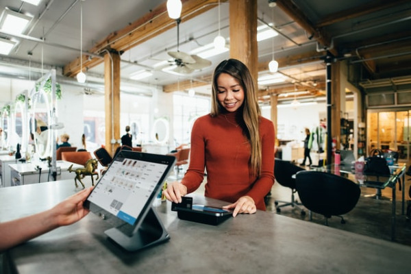 Customer Experience | Credit: Blake Wisz