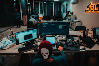 Security Testing, Credit: Arian Darvishi