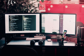 Coding Workstation. Credit: Farzad Nazifi