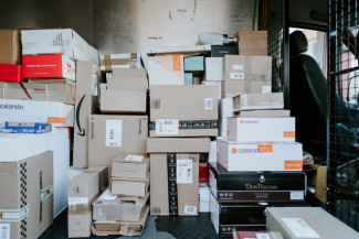 A perfect last-mile delivery is crucial for the business. Credit: Claudio Schwarz/Unsplash